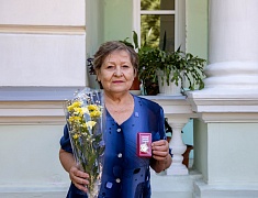 Знаки «50 лет Байкало-Амурской магистрали» вручили благовещенцам