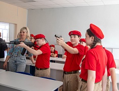 Школы Благовещенска принимают якутских юнармейцев