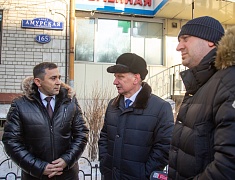 Выездное совещание мэра Благовещенска Олега Имамеева по подготовке к дежурству в новогодние дни
