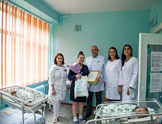 В праздник Благовещенска на свет появились два малыша