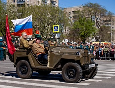 Торжественное прохождение войск Благовещенского гарнизона
