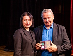 Церемония награждения медалями «За строительство Байкало-Амурской магистрали»