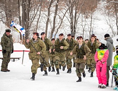 В Благовещенске прошло первенство города по горным лыжам и сноуборду, посвящённое памяти выпускника ДВОКУ, Героя России Ковтуна Андрея
