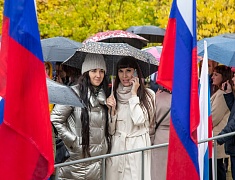 Концерт в поддержку референдума в ЛНР, ДНР, а также в Херсонской и Запорожской областях прошел в Благовещенске