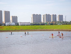 На пляже Пограничном состоялся первый городской сап‑фестиваль