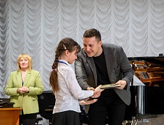 В Благовещенске более 300 юных музыкантов приняли участие в конкурсе имени Марии Кнауф-Каминской