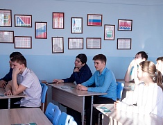 Ярмарку здоровья провели в школе №10