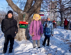 Юные благовещенцы смастерили кормушки для птиц 