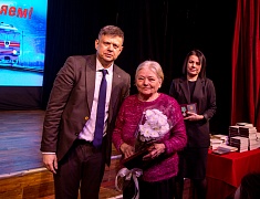 В Благовещенске наградили юбилейными медалями БАМа