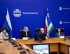 В Благовещенске школьникам рассказали о целевом обучении и приеме в медицинские вузы и колледжи