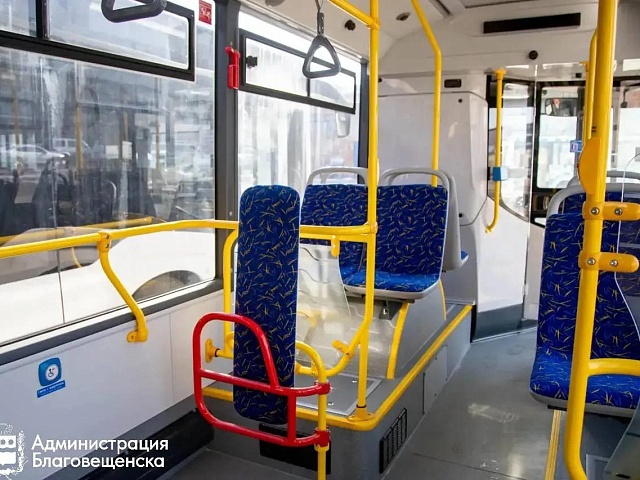 В Благовещенске пассажирке вернули забытую в автобусе сумочку