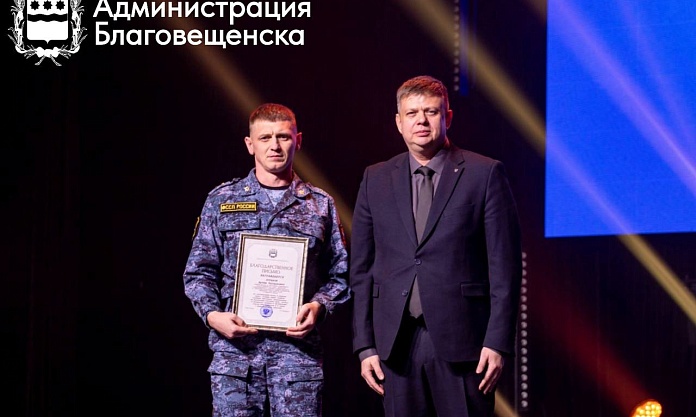 «Ваш труд требует огромной мудрости»:  заместитель мэра Благовещенска поздравил судебных приставов со 160-летием ведомства 