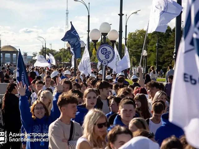 В Благовещенске ограничат движение на переулке Уралова для построения колонн студентов