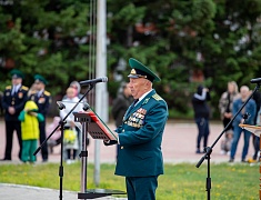 В Благовещенске празднуют День пограничника