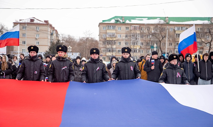 Благовещенск отмечает Крымскую весну