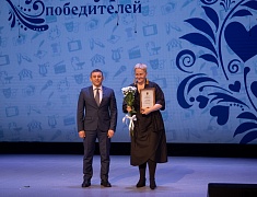 Мэр Благовещенска поздравил представителей творческих профессий с профессиональным праздником
