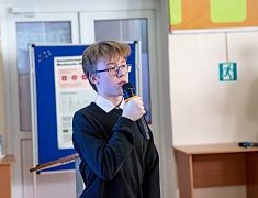 Благовещенские школьники представили свои научно-технологические проекты в рамках конкурса "Большие вызовы"