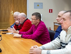 Мэр Благовещенска Олег Имамеев собрал предпринимателей, занимающихся пассажирскими перевозками