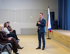 Кинопедагогика и поддержка классных руководителей: в Благовещенске прошел образовательный интенсив