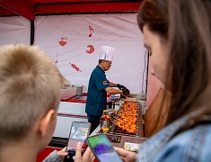 В Благовещенске открылся международный гастрофестиваль «Берега вкуса»