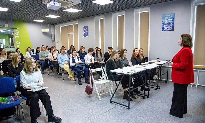 Юные экскурсоводы представили свои маршруты на городском конкурсе