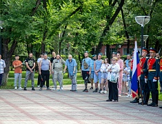 В Благовещенске в день ВДВ почтили память воинов-десантников