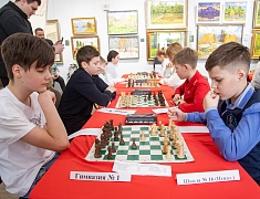 В Благовещенске проходят Всероссийские соревнования среди команд общеобразовательных организаций по шахматам «Белая Ладья»