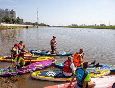 На пляже Пограничном состоялся первый городской сап‑фестиваль