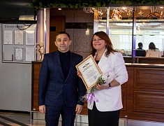 Мэр Благовещенска Олег Имамеев поздравил СМИ с Днем печати