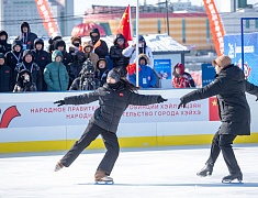 Яркий день спорта и традиций: в Благовещенске прошёл первый день ЗимФестАмур
