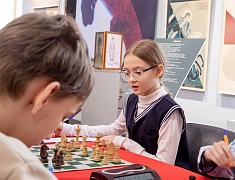 В Благовещенске проходят Всероссийские соревнования среди команд общеобразовательных организаций по шахматам «Белая Ладья»