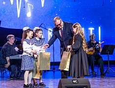 Гала-концерт фестиваля "Амур звучит!"