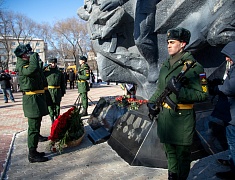 В Благовещенске почтили память россиян, исполнявших воинский долг за пределами Отечества