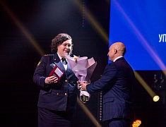 Заместитель мэра Благовещенска поздравил судебных приставов со 160-летием ведомства