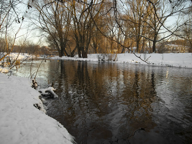 Очистка ливневок и вывоз снега: Благовещенске готовится к весеннему паводку