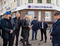 До конца года в Благовещенске обновят фасады 9 торговых центров 