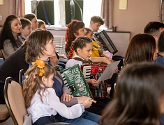 В ЦДШИ им. М.Ф.Кнауф-Каминской в 15-ый раз прошёл Фестиваль семейных ансамблей