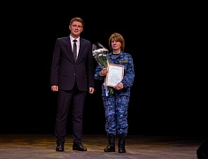 В Благовещенске судебных приставов поздравили с профессиональным праздником 