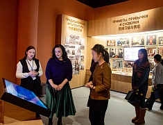 Благовещенск встретил женскую делегацию из Хэйхэ в преддверии Международного женского дня