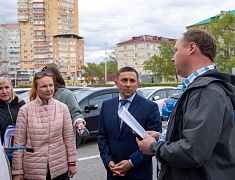 Мэр города Олег Имамеев провёл рабочее совещание по техническим вопросам подготовки главной площадки ВЭФ – Общественно-культурного центра